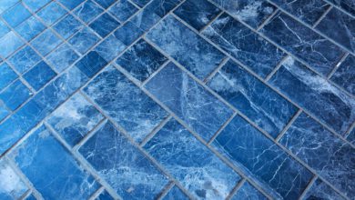 Welche Farbe passt zu blauen Fliesen? 12 Blaue Fliesen kombinieren.