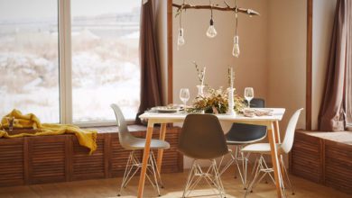 Welche Farbe passt zu braunen Fliesen? 8 Braune Fliesen mit natürlichen Accessoires. So geht heimliche Einrichtung.