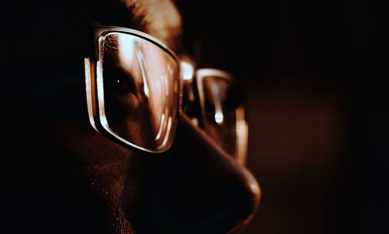 Wem stehen randlose Brillen? 4 Wem stehen randlose Brillen?