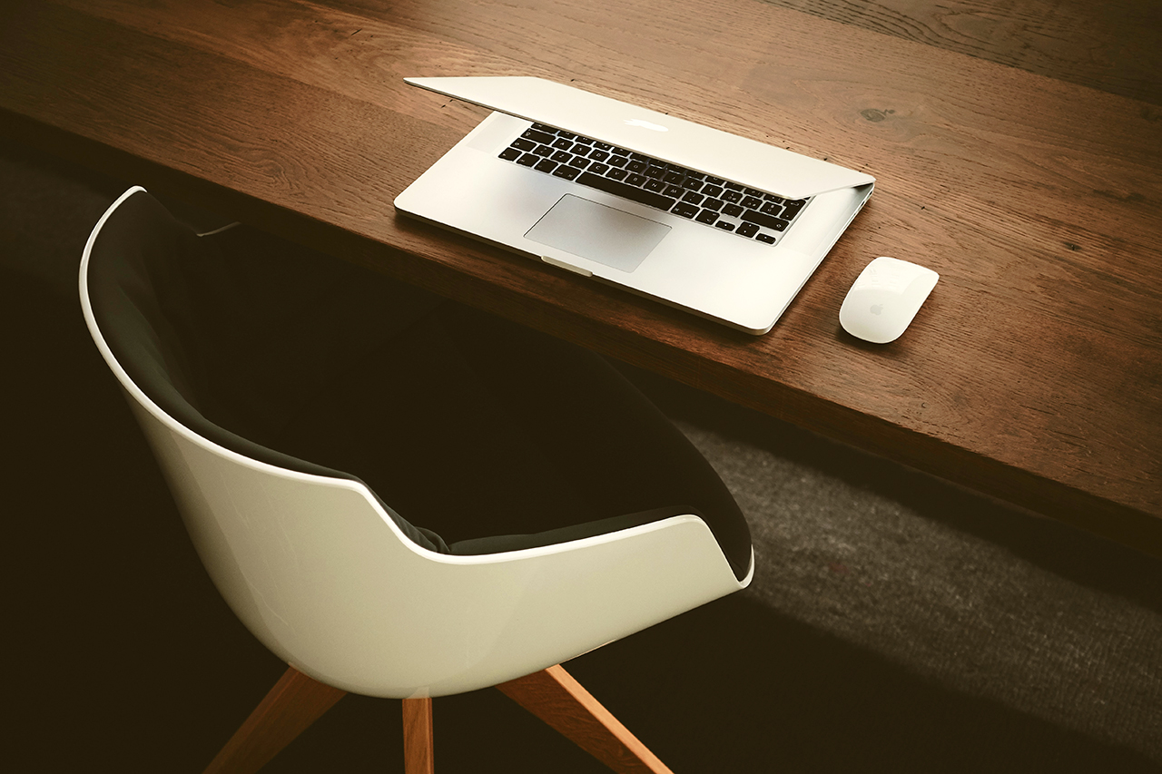 Home Office einrichten wenig Platz
